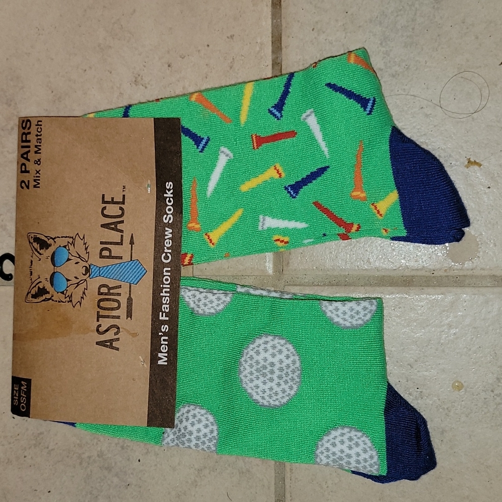 Mens socks. (E20)